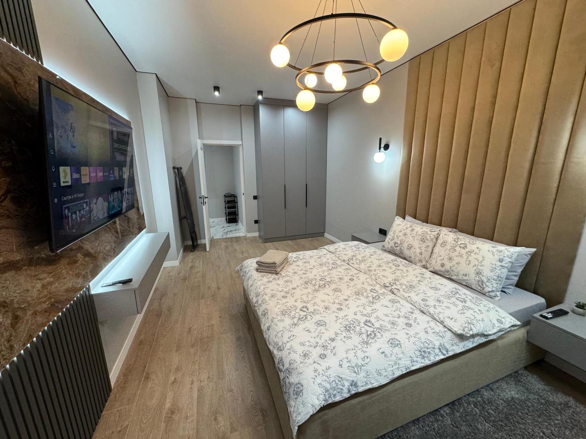 Two Bedroom Apartment In The Center, With Parking, Address Avram Iancu 32 Kischinau Exterior foto